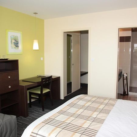 Logis Hotellerie Les Brisants , Restaurant J M Perochon Brétignolles-sur-Mer Εξωτερικό φωτογραφία