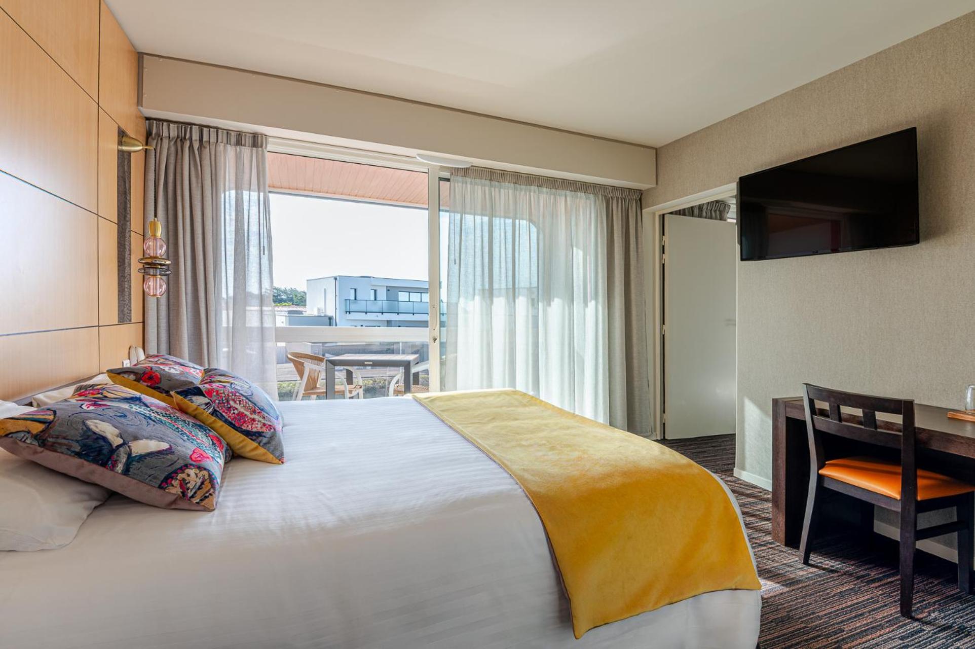 Logis Hotellerie Les Brisants , Restaurant J M Perochon Brétignolles-sur-Mer Εξωτερικό φωτογραφία